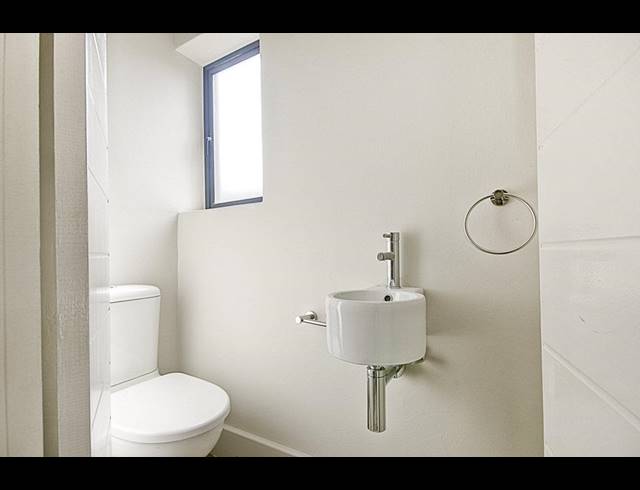 2 BEDROOM HOUSE RENTED IN CROSSWAYS FARM VILLAGE